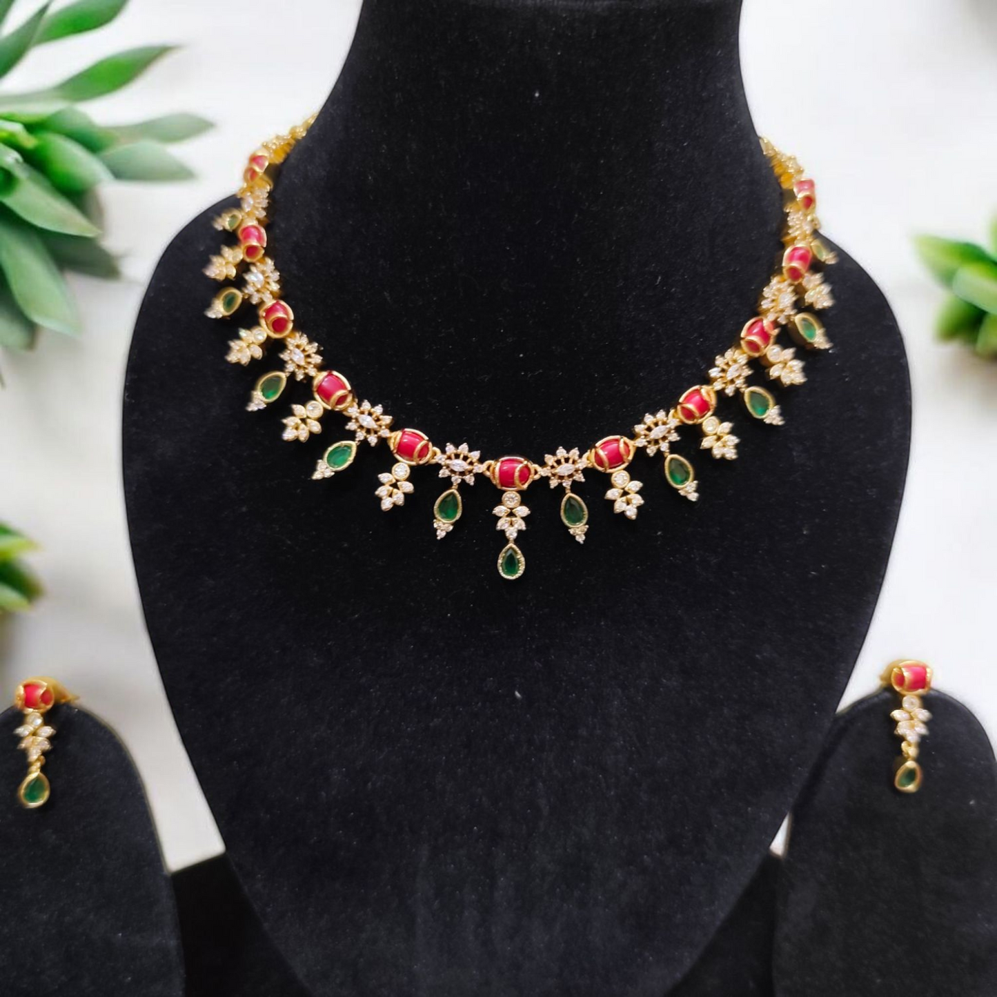 Swarna necklace