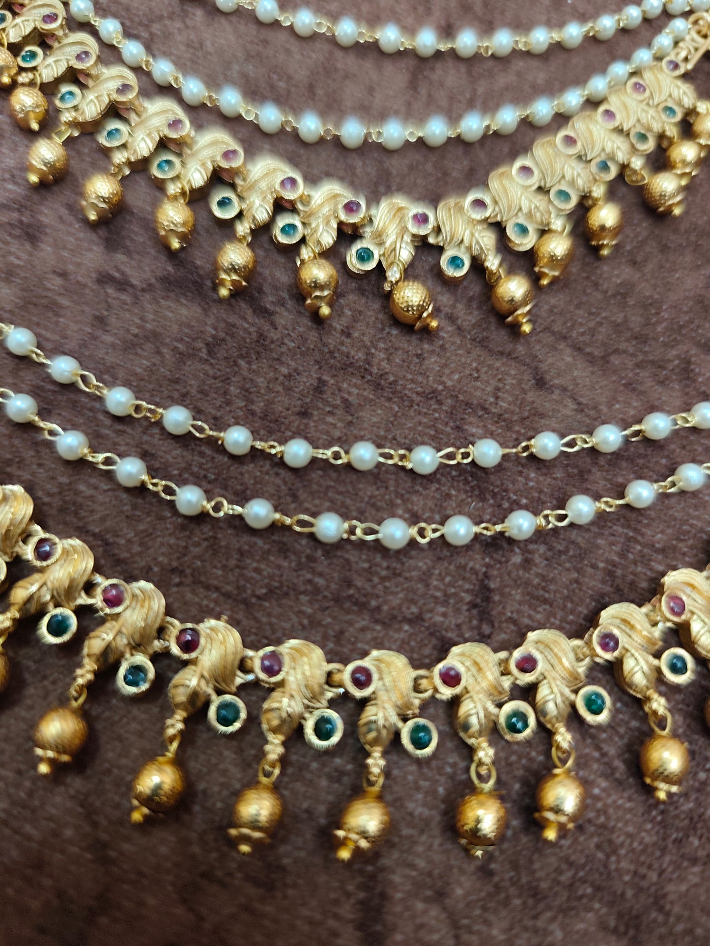 Jhumka side hanging