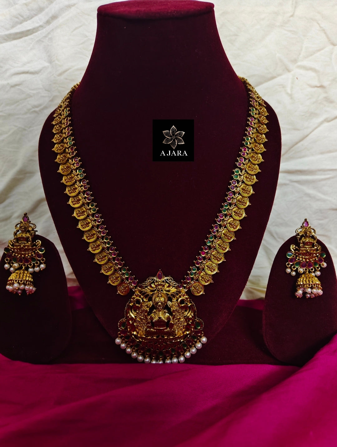 Temple collection haaram
