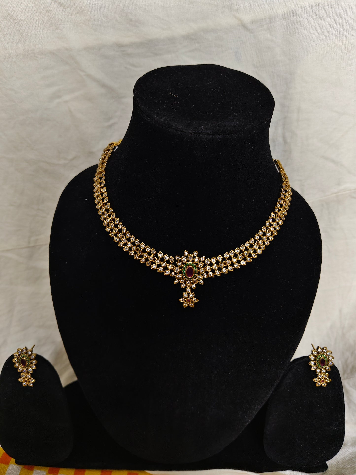 Kemp white stones necklace