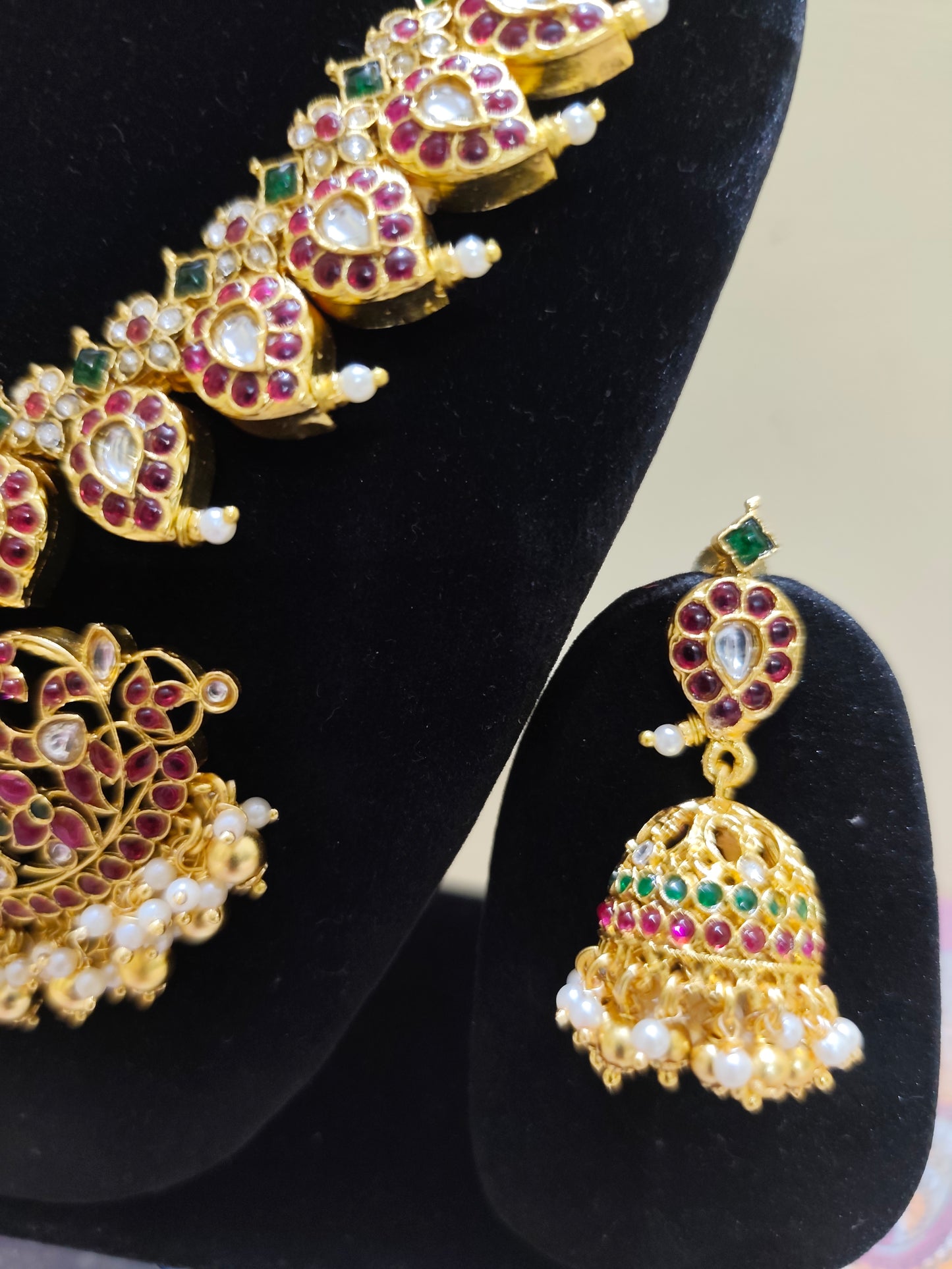 Manga necklace set