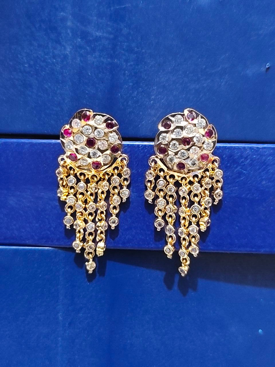Drops kemp stone earrings